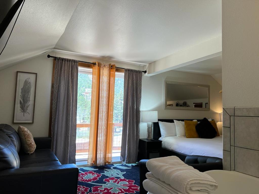 Green Mountain Falls Lodge Экстерьер фото
