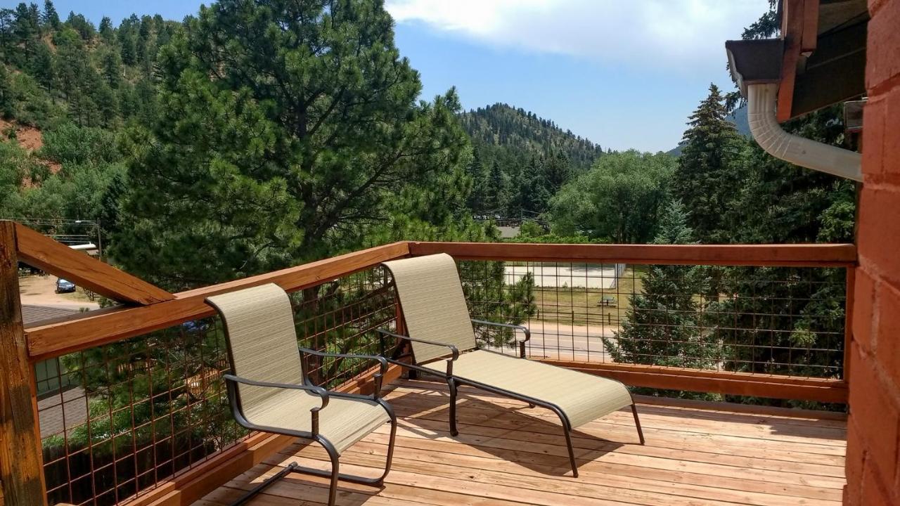 Green Mountain Falls Lodge Экстерьер фото